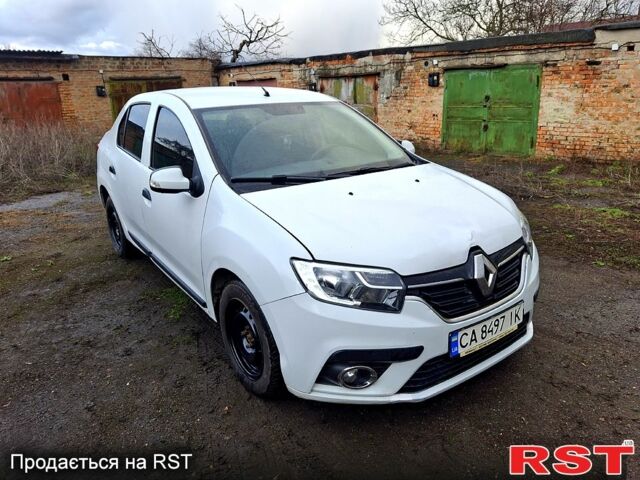 Белый Рено Логан, объемом двигателя 1 л и пробегом 238 тыс. км за 3350 $, фото 1 на Automoto.ua