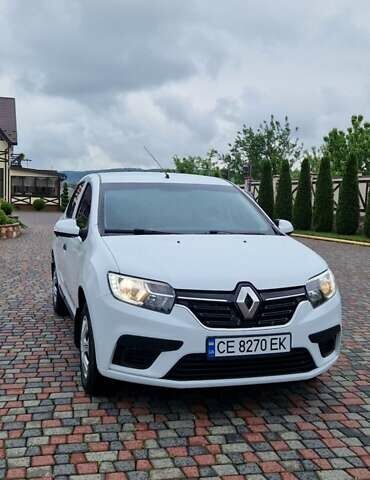 Белый Рено Логан, объемом двигателя 1 л и пробегом 71 тыс. км за 6500 $, фото 1 на Automoto.ua