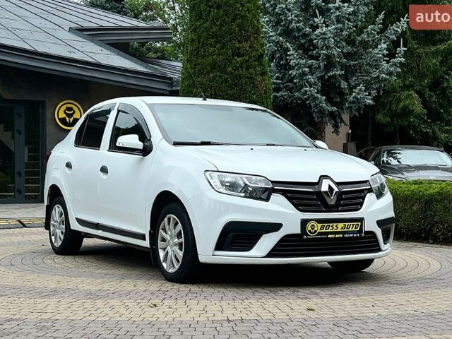 Белый Рено Логан, объемом двигателя 1 л и пробегом 83 тыс. км за 7500 $, фото 1 на Automoto.ua