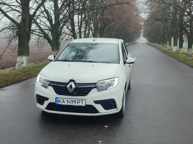 Білий Рено Логан, об'ємом двигуна 0 л та пробігом 200 тис. км за 4000 $, фото 1 на Automoto.ua