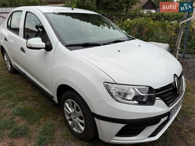 Білий Рено Логан, об'ємом двигуна 0.9 л та пробігом 86 тис. км за 6900 $, фото 1 на Automoto.ua