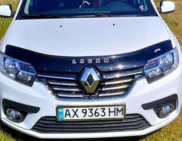 Белый Рено Логан, объемом двигателя 0.9 л и пробегом 84 тыс. км за 9700 $, фото 1 на Automoto.ua