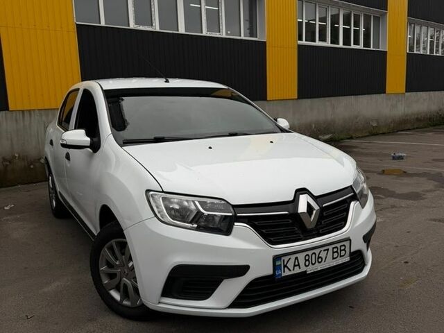 Белый Рено Логан, объемом двигателя 1 л и пробегом 177 тыс. км за 5999 $, фото 1 на Automoto.ua