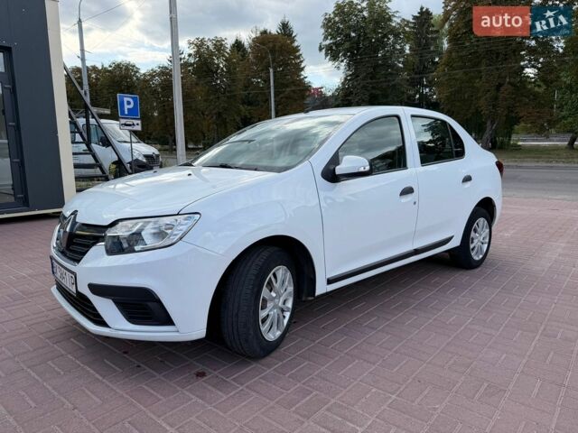 Білий Рено Логан, об'ємом двигуна 1 л та пробігом 135 тис. км за 6000 $, фото 1 на Automoto.ua