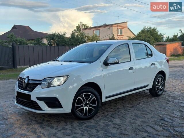 Белый Рено Логан, объемом двигателя 1.46 л и пробегом 72 тыс. км за 7480 $, фото 1 на Automoto.ua