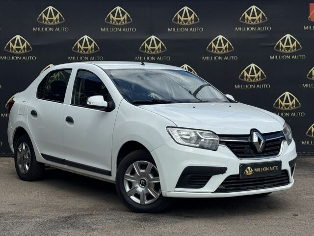 Белый Рено Логан, объемом двигателя 1 л и пробегом 117 тыс. км за 6999 $, фото 1 на Automoto.ua