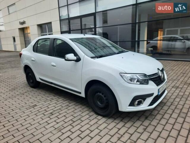 Белый Рено Логан, объемом двигателя 1.46 л и пробегом 118 тыс. км за 7877 $, фото 1 на Automoto.ua