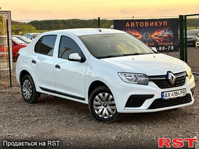 Белый Рено Логан, объемом двигателя 1.5 л и пробегом 160 тыс. км за 7400 $, фото 1 на Automoto.ua