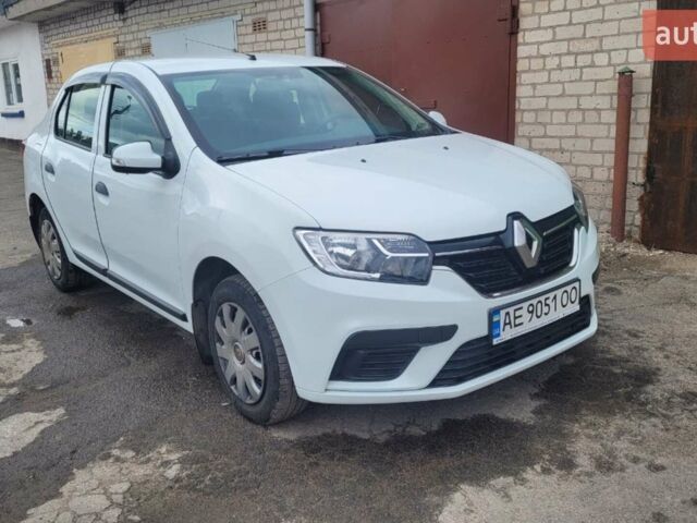 Белый Рено Логан, объемом двигателя 0.9 л и пробегом 46 тыс. км за 8600 $, фото 1 на Automoto.ua