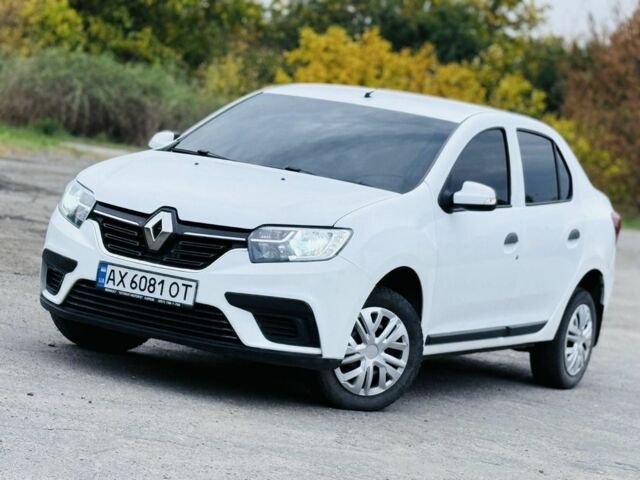 Білий Рено Логан, об'ємом двигуна 1.5 л та пробігом 142 тис. км за 7299 $, фото 1 на Automoto.ua