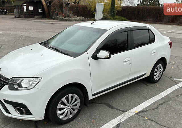 Білий Рено Логан, об'ємом двигуна 1.46 л та пробігом 128 тис. км за 8500 $, фото 1 на Automoto.ua