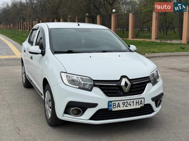 Белый Рено Логан, объемом двигателя 1.46 л и пробегом 168 тыс. км за 7600 $, фото 1 на Automoto.ua