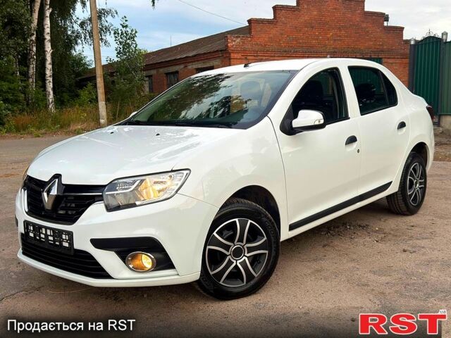 Белый Рено Логан, объемом двигателя 1.5 л и пробегом 100 тыс. км за 7800 $, фото 1 на Automoto.ua