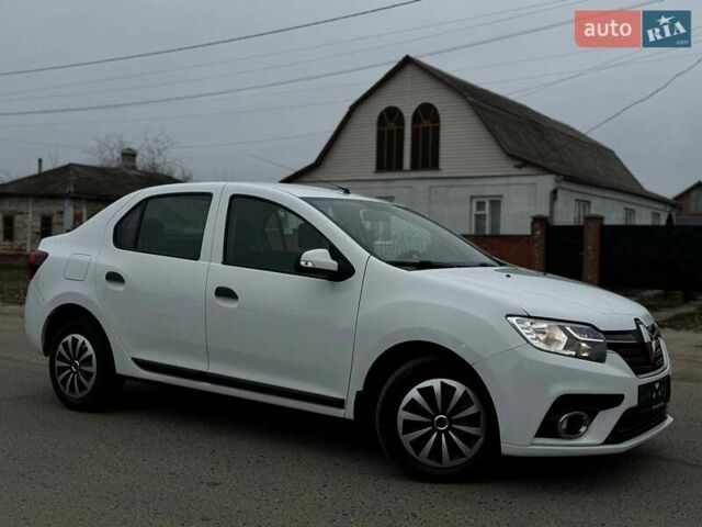 Білий Рено Логан, об'ємом двигуна 1.46 л та пробігом 97 тис. км за 7450 $, фото 1 на Automoto.ua