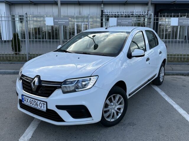 Білий Рено Логан, об'ємом двигуна 1.5 л та пробігом 157 тис. км за 5999 $, фото 1 на Automoto.ua