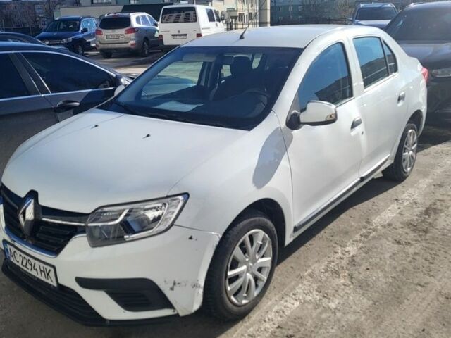 Білий Рено Логан, об'ємом двигуна 1 л та пробігом 200 тис. км за 4600 $, фото 1 на Automoto.ua