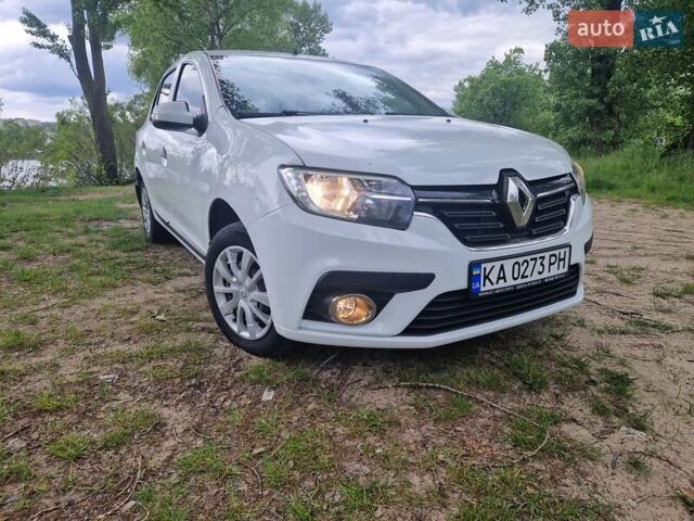 Белый Рено Логан, объемом двигателя 1.46 л и пробегом 181 тыс. км за 7900 $, фото 1 на Automoto.ua