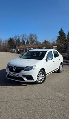 Білий Рено Логан, об'ємом двигуна 1 л та пробігом 120 тис. км за 6399 $, фото 1 на Automoto.ua