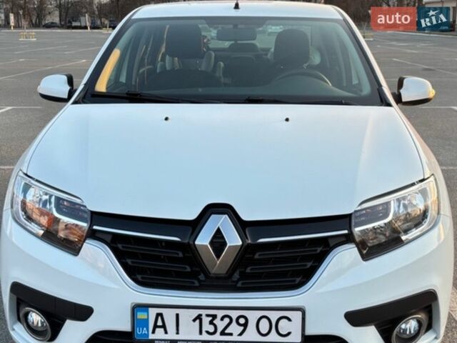 Белый Рено Логан, объемом двигателя 1.46 л и пробегом 64 тыс. км за 12500 $, фото 1 на Automoto.ua