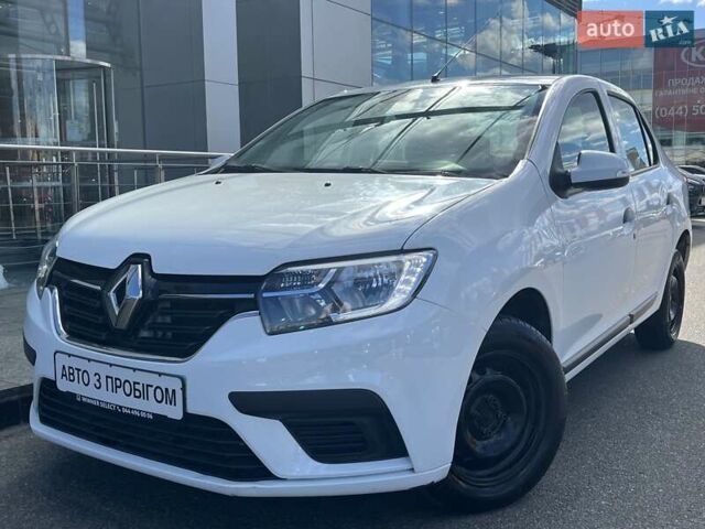 Белый Рено Логан, объемом двигателя 0.9 л и пробегом 67 тыс. км за 8202 $, фото 1 на Automoto.ua