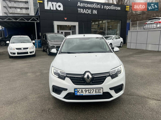 Білий Рено Логан, об'ємом двигуна 1.5 л та пробігом 67 тис. км за 9013 $, фото 1 на Automoto.ua