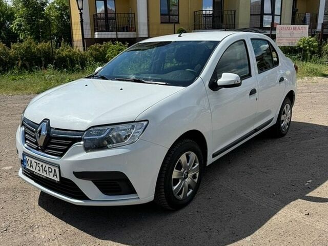 Белый Рено Логан, объемом двигателя 0.9 л и пробегом 67 тыс. км за 8350 $, фото 1 на Automoto.ua