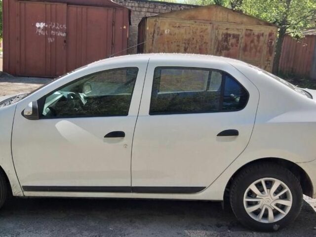 Білий Рено Логан, об'ємом двигуна 1 л та пробігом 168 тис. км за 5900 $, фото 1 на Automoto.ua
