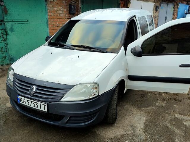 Белый Рено Логан, объемом двигателя 1.5 л и пробегом 220 тыс. км за 2850 $, фото 1 на Automoto.ua