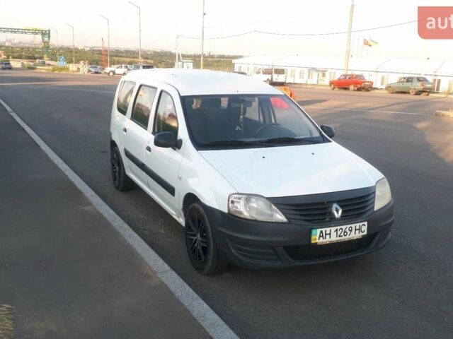 Білий Рено Логан, об'ємом двигуна 1.5 л та пробігом 223 тис. км за 6000 $, фото 1 на Automoto.ua