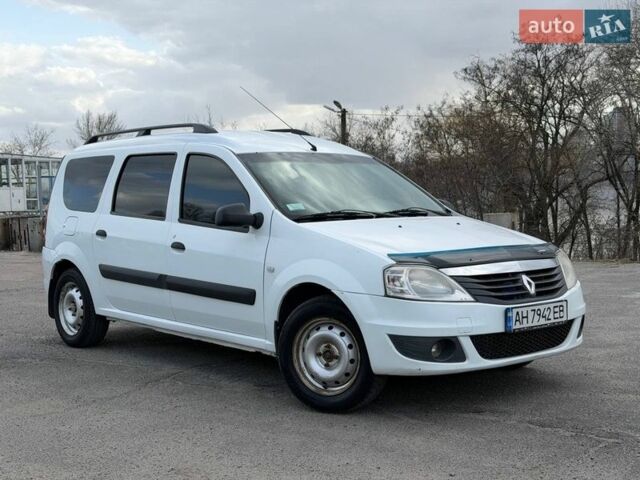 Белый Рено Логан, объемом двигателя 1.46 л и пробегом 200 тыс. км за 4500 $, фото 1 на Automoto.ua