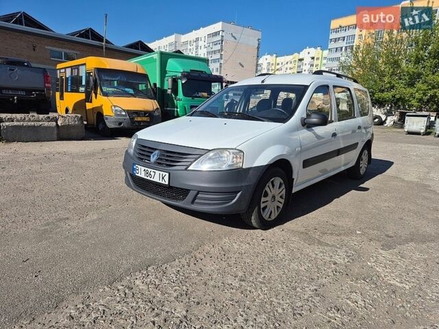 Белый Рено Логан, объемом двигателя 1.6 л и пробегом 184 тыс. км за 4500 $, фото 1 на Automoto.ua