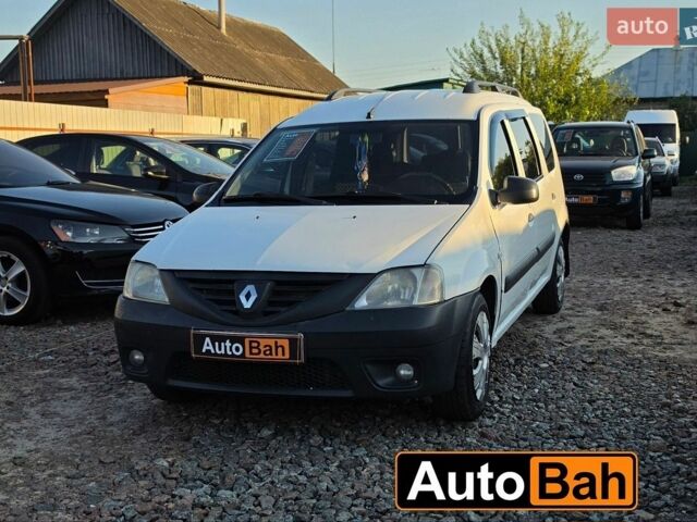 Білий Рено Логан, об'ємом двигуна 1.6 л та пробігом 326 тис. км за 3500 $, фото 1 на Automoto.ua