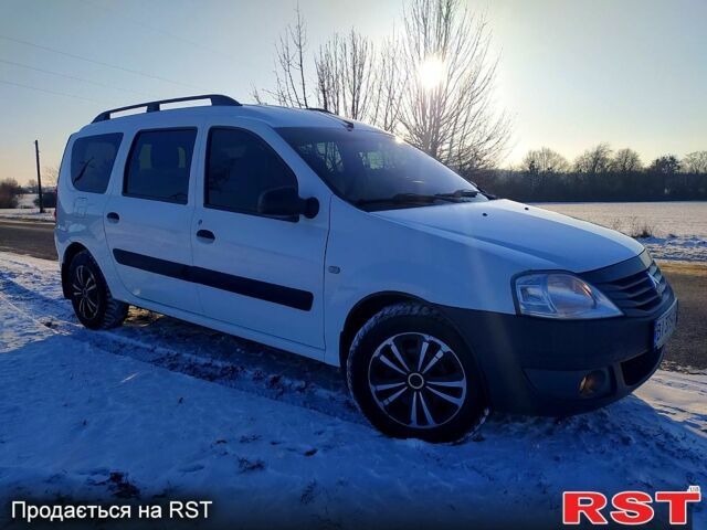 Білий Рено Логан, об'ємом двигуна 1.6 л та пробігом 167 тис. км за 5300 $, фото 1 на Automoto.ua