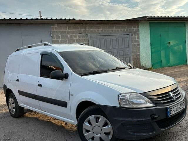 Білий Рено Логан, об'ємом двигуна 1.46 л та пробігом 507 тис. км за 3900 $, фото 1 на Automoto.ua