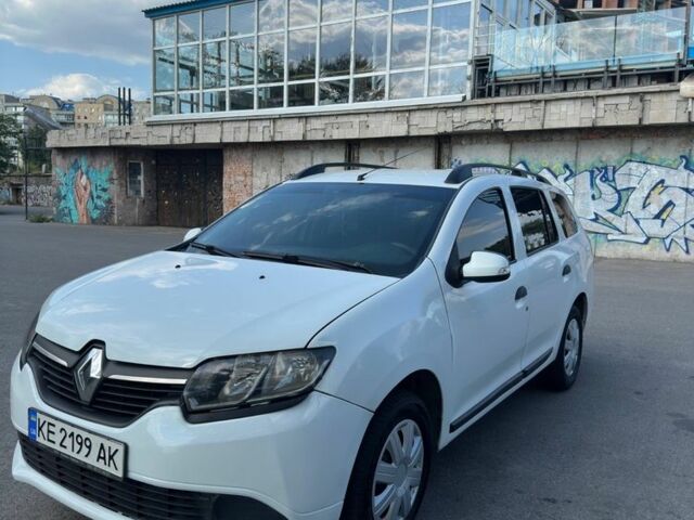 Білий Рено Логан, об'ємом двигуна 1.1 л та пробігом 250 тис. км за 4917 $, фото 1 на Automoto.ua
