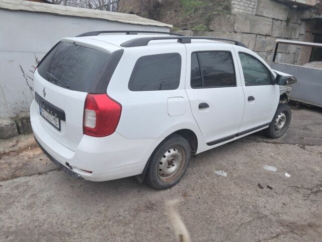 Білий Рено Логан, об'ємом двигуна 1.5 л та пробігом 250 тис. км за 3600 $, фото 1 на Automoto.ua