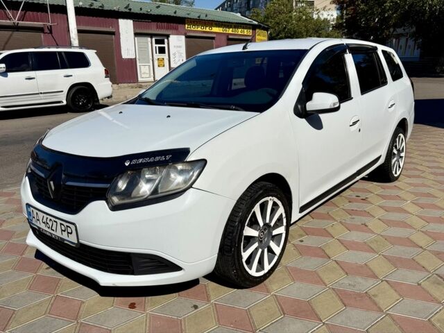 Білий Рено Логан, об'ємом двигуна 1.5 л та пробігом 250 тис. км за 5800 $, фото 1 на Automoto.ua