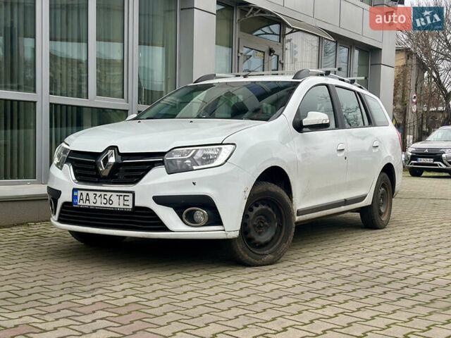 Білий Рено Логан, об'ємом двигуна 1.46 л та пробігом 300 тис. км за 5500 $, фото 1 на Automoto.ua
