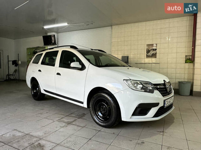 Білий Рено Логан, об'ємом двигуна 1.46 л та пробігом 152 тис. км за 9300 $, фото 1 на Automoto.ua