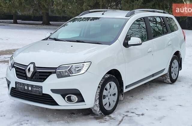 Белый Рено Логан, объемом двигателя 1.46 л и пробегом 94 тыс. км за 11900 $, фото 1 на Automoto.ua