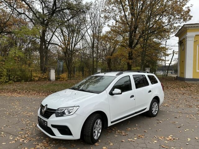 Белый Рено Логан, объемом двигателя 1.5 л и пробегом 73 тыс. км за 10300 $, фото 1 на Automoto.ua