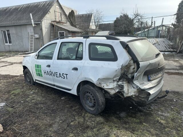 Білий Рено Логан, об'ємом двигуна 1.5 л та пробігом 180 тис. км за 3500 $, фото 1 на Automoto.ua