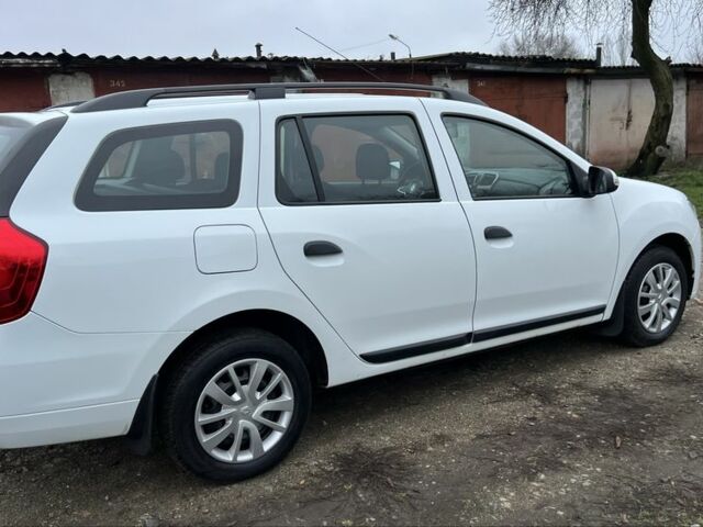 Белый Рено Логан, объемом двигателя 1.5 л и пробегом 63 тыс. км за 10500 $, фото 1 на Automoto.ua