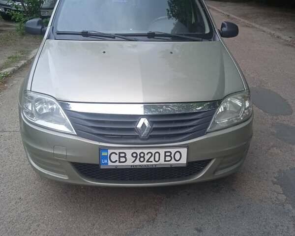 Бежевий Рено Логан, об'ємом двигуна 1.6 л та пробігом 243 тис. км за 4500 $, фото 1 на Automoto.ua