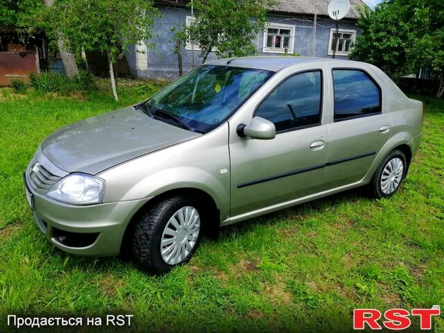 Бежевый Рено Логан, объемом двигателя 1.6 л и пробегом 206 тыс. км за 3200 $, фото 1 на Automoto.ua