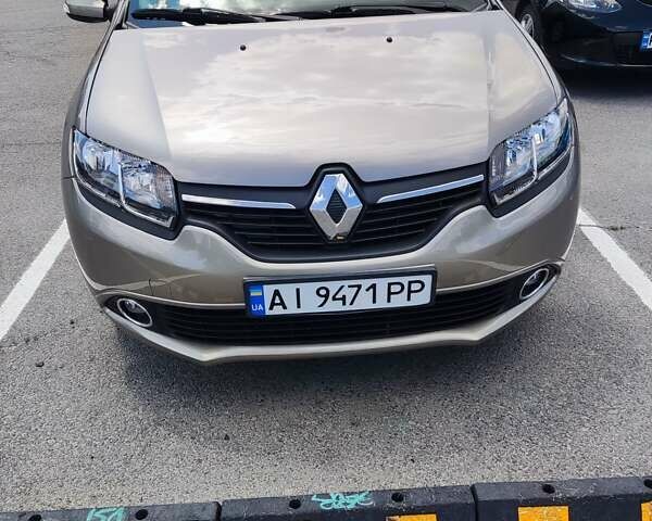 Бежевый Рено Логан, объемом двигателя 1.1 л и пробегом 25 тыс. км за 7700 $, фото 1 на Automoto.ua