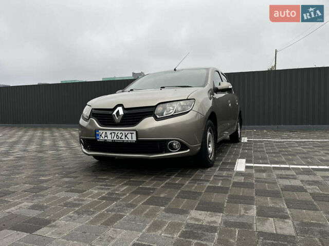 Бежевый Рено Логан, объемом двигателя 1.46 л и пробегом 265 тыс. км за 5900 $, фото 1 на Automoto.ua