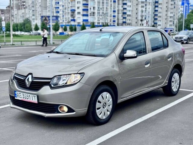 Бежевый Рено Логан, объемом двигателя 1.5 л и пробегом 143 тыс. км за 4500 $, фото 1 на Automoto.ua