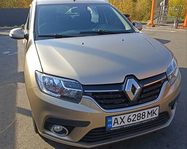 Бежевый Рено Логан, объемом двигателя 1.46 л и пробегом 41 тыс. км за 11400 $, фото 1 на Automoto.ua