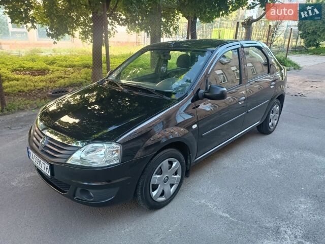 Чорний Рено Логан, об'ємом двигуна 1.39 л та пробігом 161 тис. км за 4500 $, фото 1 на Automoto.ua